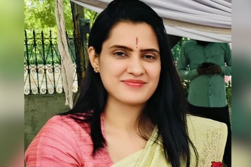Harshini-Kulhari