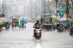 Heavy Rain Alert: 20 जून तक इन राज्यों में होगी झमाझम बारिश, IMD ने जारी किया
रेड-ऑरेंज अलर्ट, जानें अपने क्षेत्र का हाल - image
