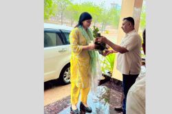 IAS श्वेता चौहान ने संभाला फलोदी जिला कलक्टर का पद, अधिकारियों संग ली पहली बैठक,
जनता से की ये अपील - image