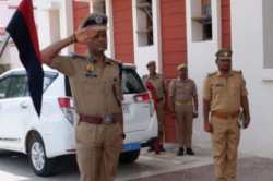 नेपाल से लगने वाले जिलों पर बरती जाएगी विशेष सर्तकता, महिला उत्पीड़न के केस में
लापरवाही क्षम्य नहीं : डीआईजी चनप्पा - image