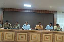 मस्जिदों और अन्य धार्मिक स्थलों पर लाउडस्पीकर की आवाज 65 डेसिबल से अधिक न हो :
ADM सिटी - image