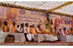बकरीद पर BJP मंत्री के विवादास्पद बोल…प्रतिबंधित पशु कटे, तो काटने वालों का भी
होगा वही हाल, भाषण वायरल होते ही हड़कंप - image