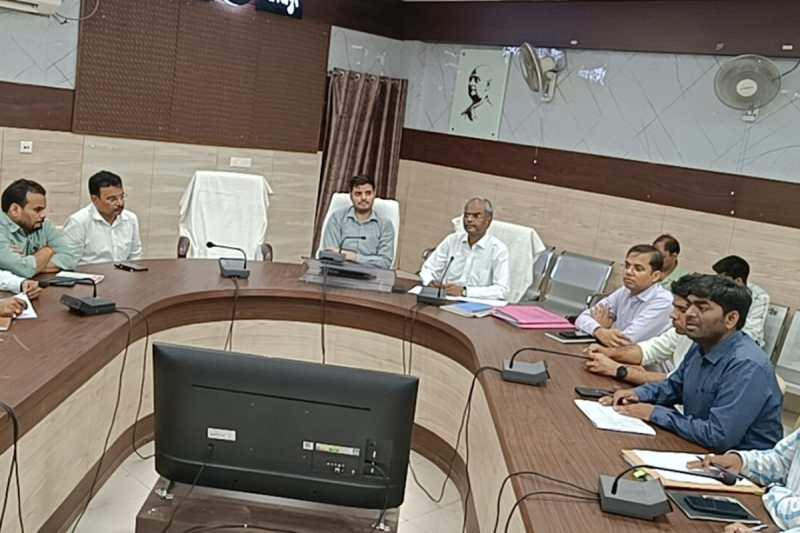 CDO, Gorakhpur, cm yogi, E File, DSO, DPRO