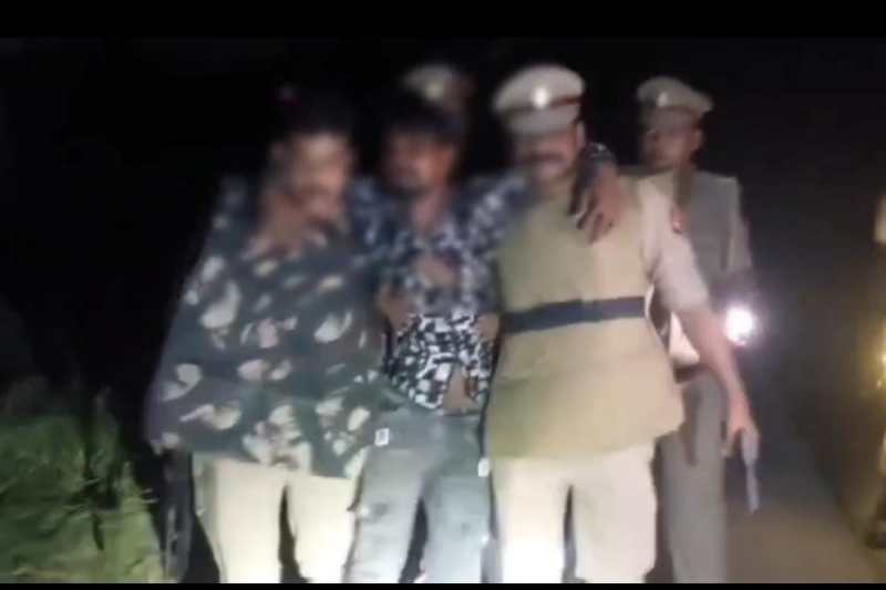 Up news, gorakhpur police, gangrape, police encounter