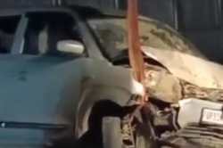 महराजगंज में गूगल मैप ने कार सवारों को फिर दिया धोखा, निर्माणाधीन ब्रिज से चालीस
फीट गहरे गड्ढे में गिरी कर…बाल, बाल बचे सवार - image