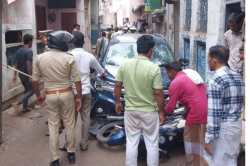वाराणसी में पिटबुल संग नशे में धुत कार सवार ने मचाया उत्पात…सड़क पर मची रही
अफरातफरी - image