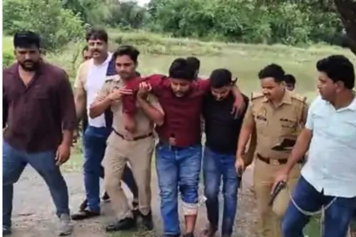 बैंक अधिकारियों का अपहरण, UPI से साथियों से डलवाते रहे रुपए…एनकाउंटर में दो
बदमाश गिरफ्तार