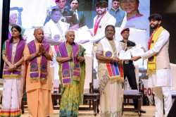 गोरखपुर एम्स के पहले बैच का दीक्षांत समारोह संपन्न, राष्ट्रपति द्रौपदी मुर्मू ने
61 छात्रों को प्रदान की डिग्रियां - image