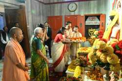राष्ट्रपति द्रौपदी मुर्मू का गोरखनाथ मंदिर में सीएम योगी के नेतृत्व में हुआ
अभूतपूर्व स्वागत - image