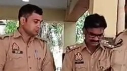 युवकों ने आपत्तिजनक वीडियो बना किया मानसिक रूप से प्रताड़ित, 14 वर्षीय किशोरी
फांसी पर झूली - image