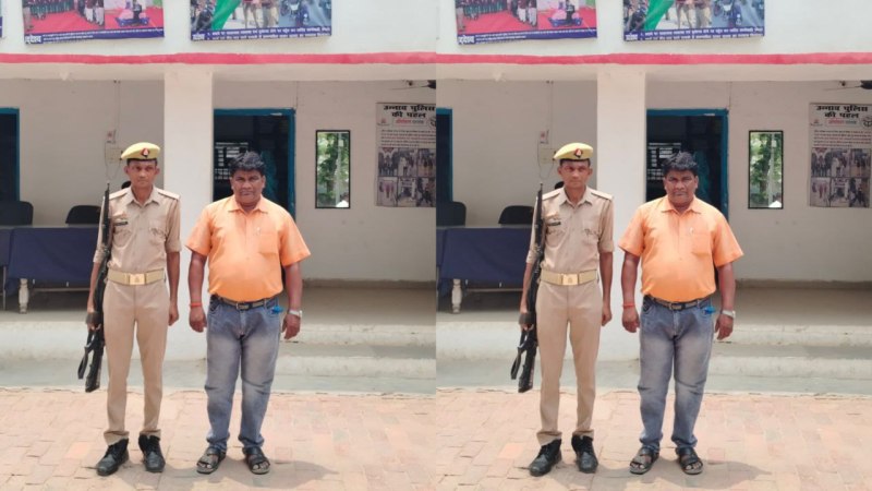 पुलिस की गिरफ्त में राधेलाल (फोटो सोर्स- सोशल मीडिया उन्नाव पुलिस)