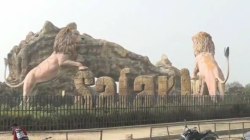 लायन सफारी पार्क: गौरैया अस्तित्व बचाओ अभियान का प्रयास, दिए गए सकोरा और घोसला - image