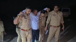 गजब की टप्पे बाजी: असली नोटों के बदले कागज के नोट दिए, आजमगढ़, बेगूसराय, जौनपुर
निवासी गिरफ्तारी - image