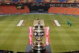IPL 2025 trophy