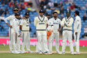 IND vs ENG: भारत को भारी पड़ी ये पांच गल्तियां, सही से फील्डिंग भी नहीं लगा पाये
शुभमन गिल, कप्तानी में किए ढेरों ब्लंडर