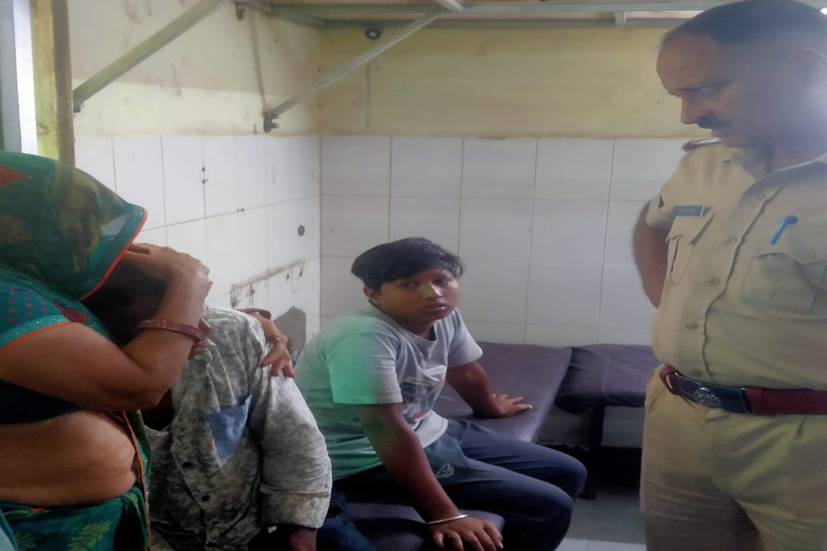 छत पर DTH की छतरी ठीक करने गया था इकलौता मासूम बच्चा, करंट ने खत्म कर दी जिंदगी,
परिवार में कोहराम
