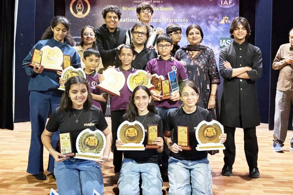 MP Students won fifty awards in each art in a cultural event shimla