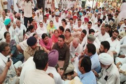 हल्लाबोल आंदोलन: अनशन पर बैठे विधायक कुन्नर - image