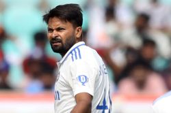 मात्र 1 विकेट लेने वाले हर्षित राणा की टीम में एंट्री, गुस्साए मुकेश कुमार ने
क्रिप्टिक पोस्ट कर गौतम गंभीर पर साधा निशाना! - image