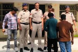 बस से अवैध शराब जब्त, ड्राइवर-कंडक्टर गिरफ्तार - image