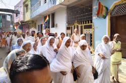 वर्धमान कॉलोनी जैन मंदिर से निकली शोभायात्रा - image