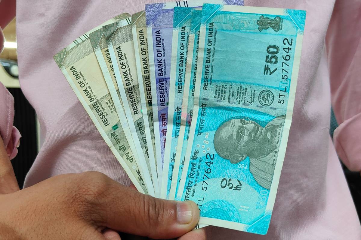 किसानों को बैंक देंगी फसल बीमा के 2.50 लाख रुपए