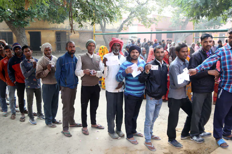 mobile phones allowed in polling stations mp news