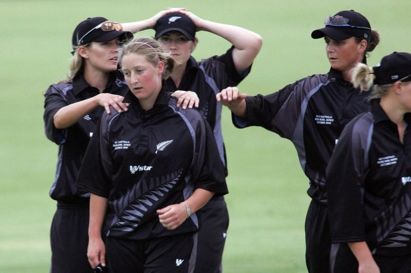 Sophie Devine Announce Retirement