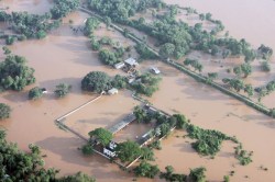 Odisha flood: ओडिशा में बाढ़ और मूसलधार बारिश ने मचाई तबाही, 50 गांव जलमग्न - image