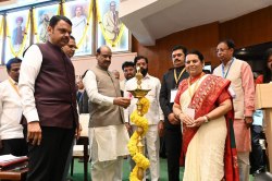 एस्टीमेट कमेटी: आम लोगों तक इलेक्ट्रिक वाहन पहुंचाने की नीति बनवाई - image