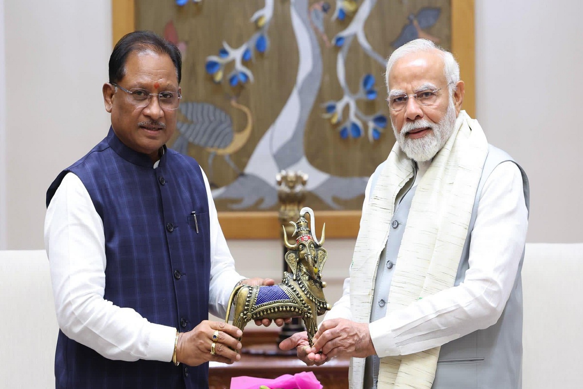 PM Modi और गृह मंत्री Shah को सीएम साय ने बताया- नक्सलवाद नहीं, अब डिजिटल बदलाव है बस्तर की पहचान