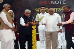 पत्रिका की-नोट: पत्रिका से आत्मा की खुराक मिलती है: राज्यपाल आचार्य देवव्रत,
ज्ञान के पुष्प घरों तक पहुंचाता है पत्रिका: मुख्यमंत्री पटेल - image