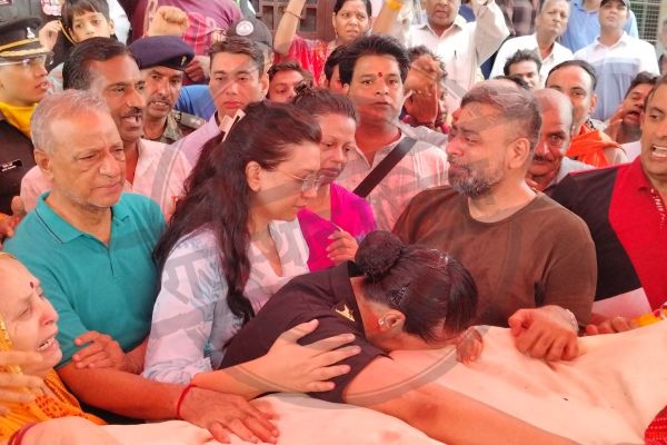 Pilot Rajveer Singh last rites photos