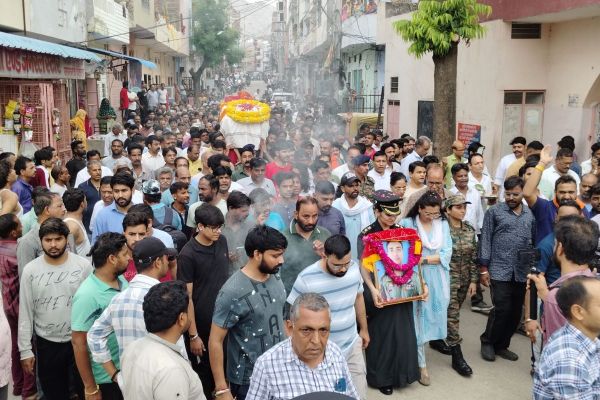 Pilot Rajveer Singh last rites photos