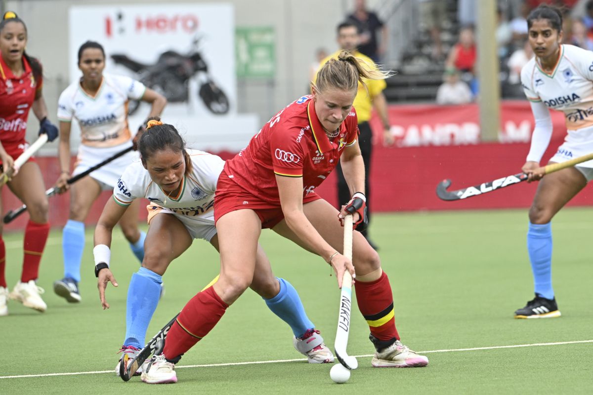 FIH Women’s Pro League: हॉकी के मैदान से एक और बुरी खबर, महिला टीम को बेल्जियम
ने फिर धोया