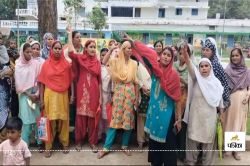 Eviction notice: Video: वन भूमि पर काबिज 39 परिवारों को मिला बेदखली नोटिस, मचा
हडक़ंप, DFO कार्यालय का किया घेराव - image