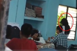 राजा रघुवंशी हत्याकांड: सोनम को फुलवारी शरीफ थाने लेकर आई मेघालय पुलिस, खाने के
लिए पूछा तो कर दिया मना - image