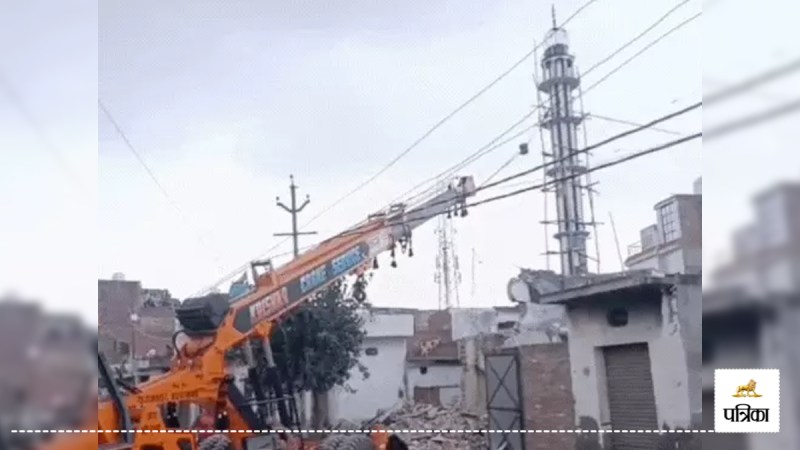 Raza-e-Mustafa Mosque demolished in Sambhal