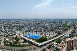 90 डिग्री वाला ब्रिज: जिसकी वजह से बना मजाक, उसी इंजीनियर को सुधार का जिम्मा - image