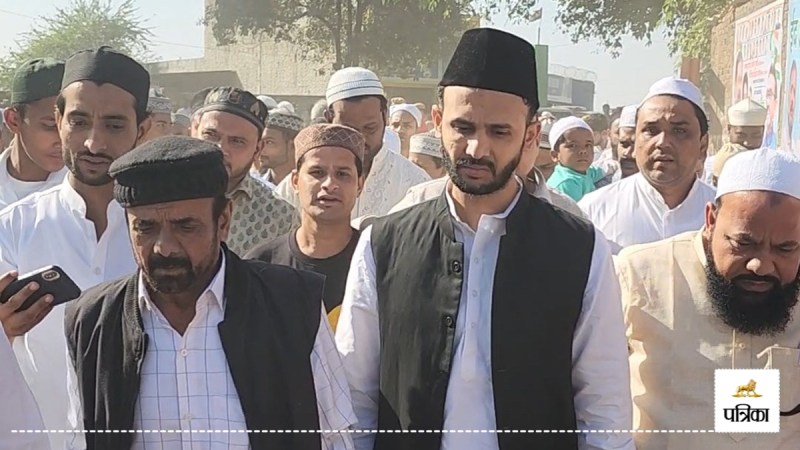 SP MP protests against demolition of mosque in Sambhal