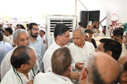 Rajasthan Politics: सचिन पायलट से तकरार की खबरों को पूर्व सीएम गहलोत ने नकारा,
बोले- हम दोनों में खूब मोहब्बत - image