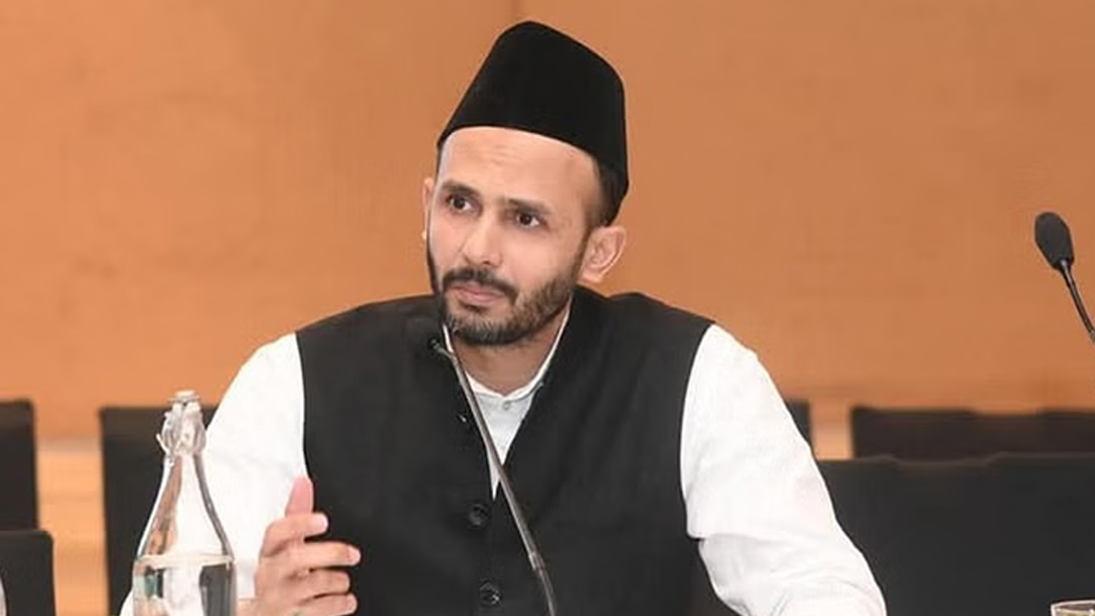 Sambhal: जुर्माना भरने को तैयार संभल सांसद बर्क, नक्शा पास कराने की पेशकश, 12
जून को होगी अगली सुनवाई