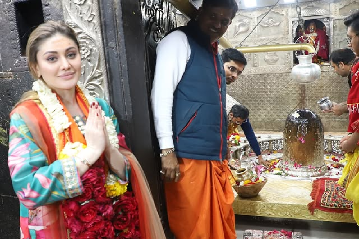 Shefali Jariwala: ‘कांटा लगा गर्ल’ का निधन, इसी साल पहुंची थी उज्जैन, देखें
वीडियो