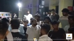 अमरोहा में दर्दनाक हादसा, ट्रैक्टर-ट्रॉली नदी में पलटी, युवती की मौत, 6 लोग
गंभीर रूप से घायल - image