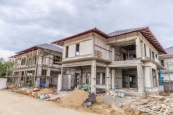 UP Housing Policy: अब घर बनाना पड़ेगा भारी! बढ़ सकते हैं 9 तरह के सरकारी शुल्क - image