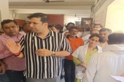 अव्यवस्थाओं पर फूटा डीएम का गुस्सा, चिल्ड्रेन अस्पताल के औचक निरीक्षण में मिली
लापरवाही - image