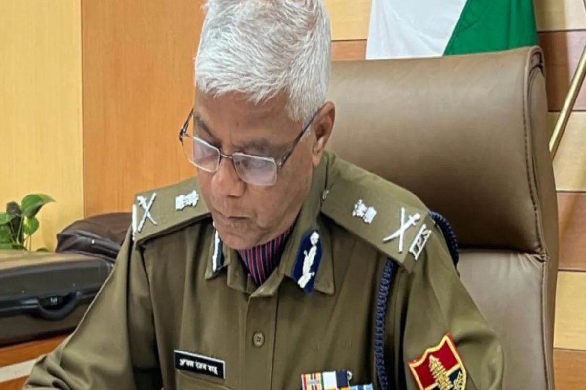 Rajasthan New DGP: यूआर साहू बने RPSC अध्यक्ष, अब कौन बनेगा राजस्थान पुलिस का
नया DGP? ये सीनियर IPS कतार में…