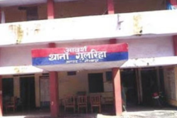 नहीं रुक रहा है पशु तस्करों का आतंक, पथराव में दरोगा और सिपाही घायल…गलियों में
खोजती रही पुलिस - image