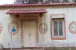 ग्रामीणों को स्वास्थ्य सुविधा उपलब्ध कराने गांवों में खोले गए हैं उप स्वास्थ्य
केन्द्र, जो अधिकांश रहते हैं बंद - image