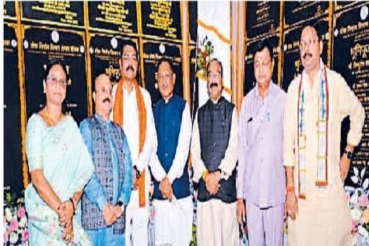 CM साय ने अहिल्याबाई कन्वेंशन सेंटर का किया उद्घाटन(photo-patrika)
